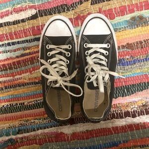 Converse Low Top in Black